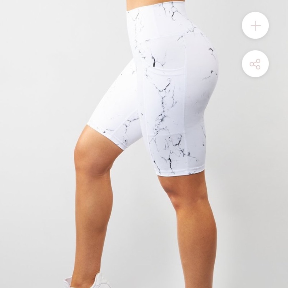 Marble bike short